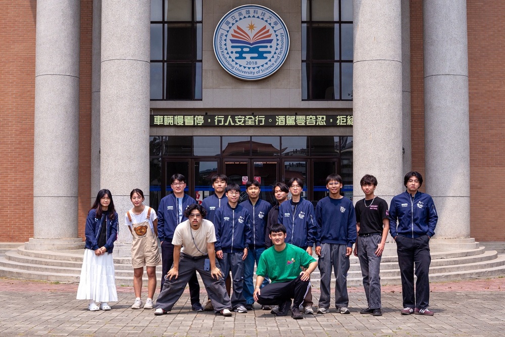 本校 NKUST ROV TEAM 水下機器人學生團隊