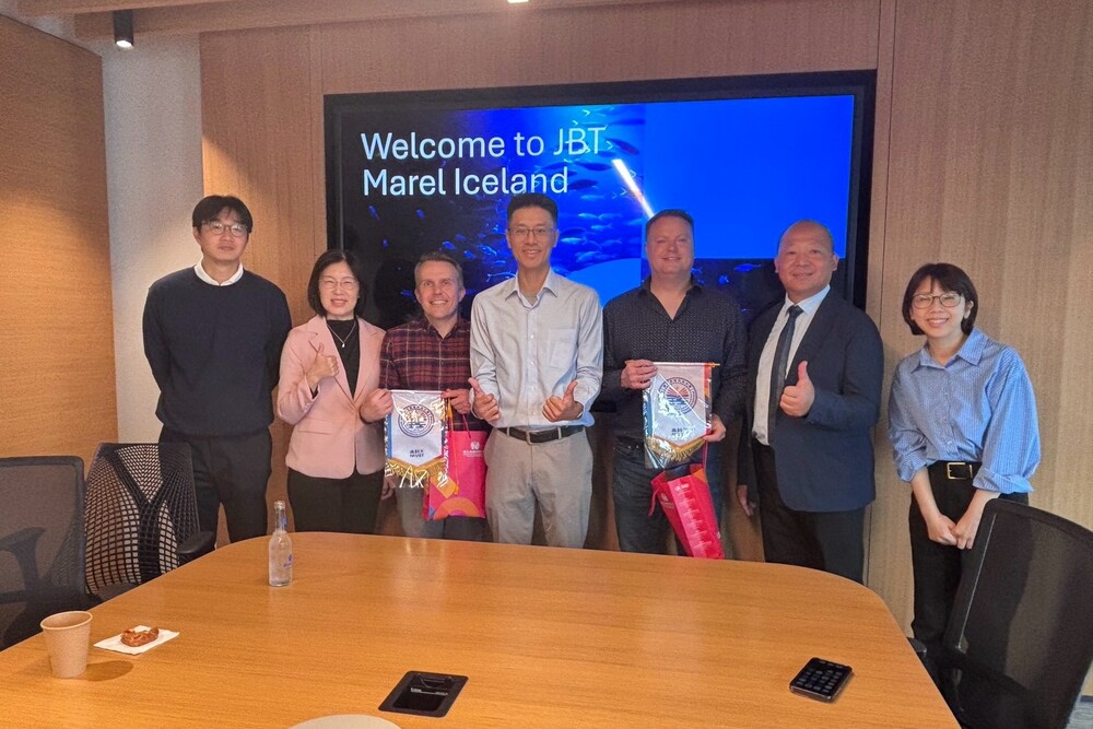 高雄科技大學漁業科技與管理學系丁國桓(中)副教授率隊拜訪 JBT Marel 冰島總部