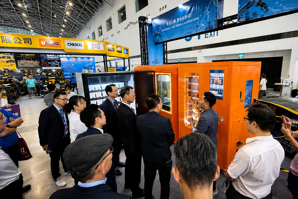 高科大透過自動化工業展與產業界交流技術成果，促進產學合作與技術落地應用，共同推動智慧製造與淨零轉型。
