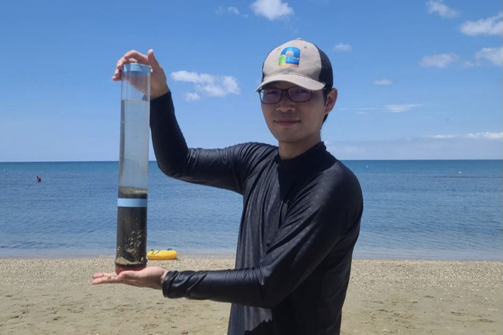 高科大海環系陳建志老師研究登《Nature》系列國際頂尖期刊，「隱形藍碳」助攻淨零與碳權發展。
