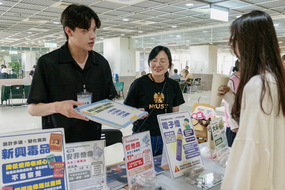活動透過互動式攤位推廣性別平等、月經平權與反毒觀念，提升師生對多元議題之認識與重視。
