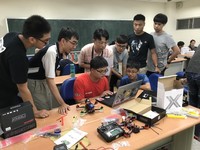 高科大辦四軸飛行器實作研習營