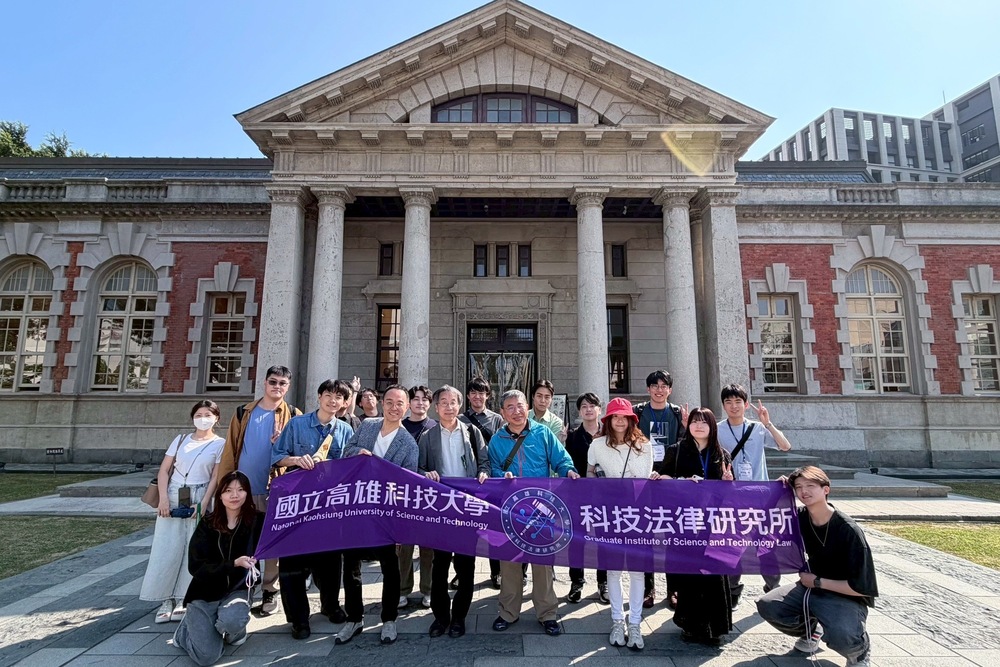 參訪司法博物館活動合影
