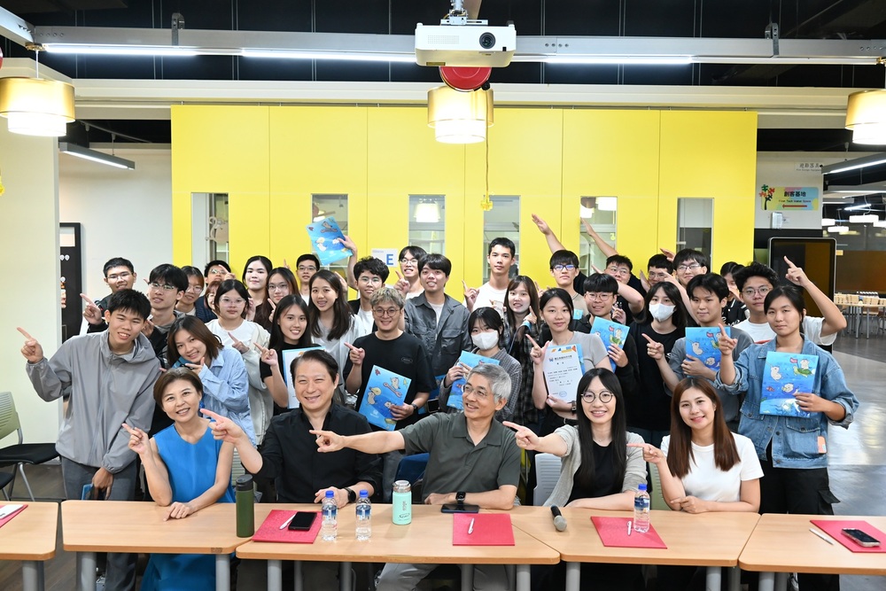 經過了半年來的準備與行前培訓，ICDC師生即將前往韓國東亞大學進行為期10天的營隊。