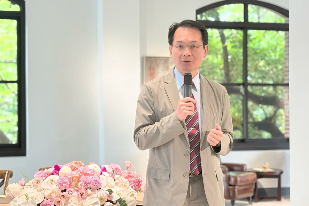 高科大吳忠信校長於簽約儀式致詞，說明學校在海事與航運人才培育上的投入與成果。