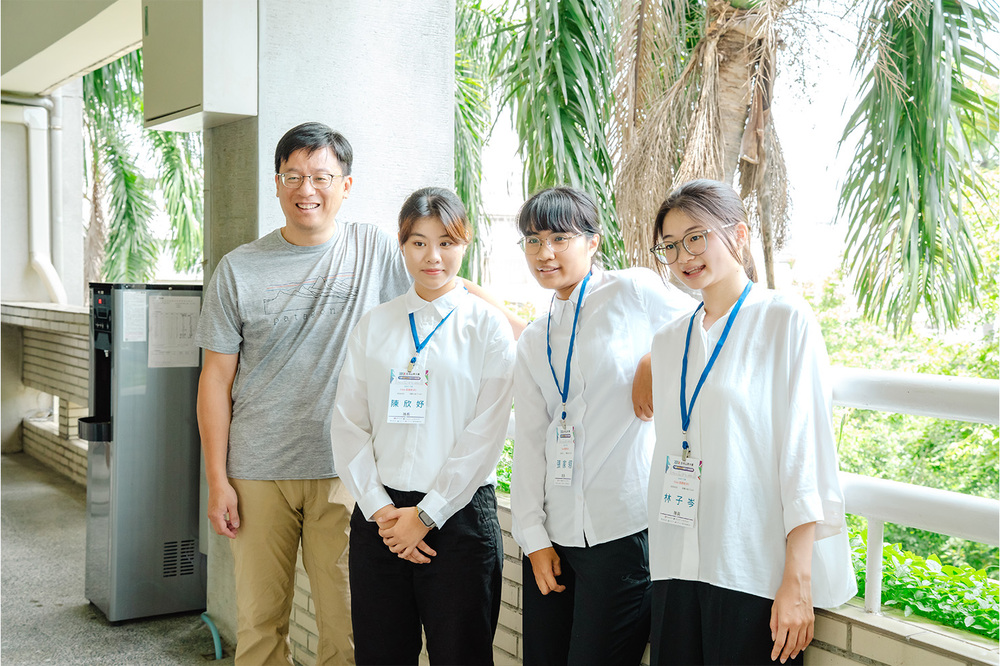 本校晉級隊伍之一，由行銷與流通管理系章至豪老師帶領的「Joe是要對決」