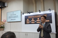 「產品整合設計暨試量產研發中心」開幕揭牌模具系主任徐中華致詞
