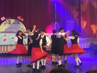 國際學生及校內社團精彩節目輪番上陣演出